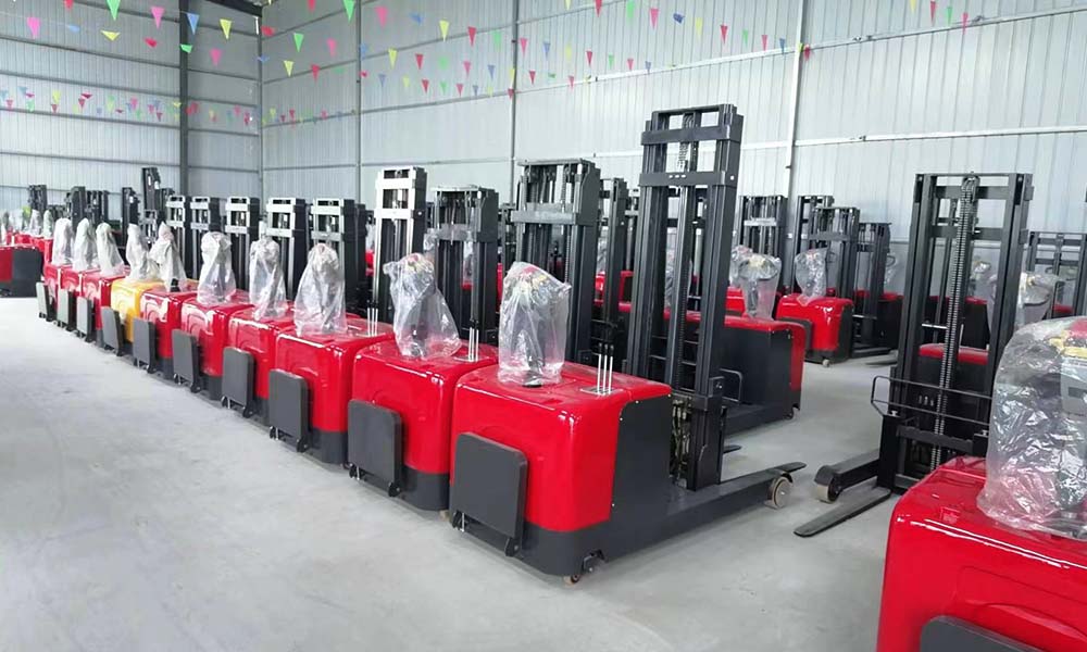 Electric Stacker Truck Manufacturer